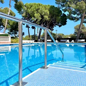 https://amb-piscina.top-hotels-tarragona.com